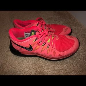 nike free tennis shoes size 10